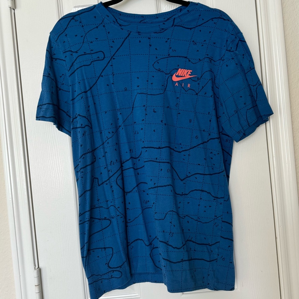 Nike t-shirt